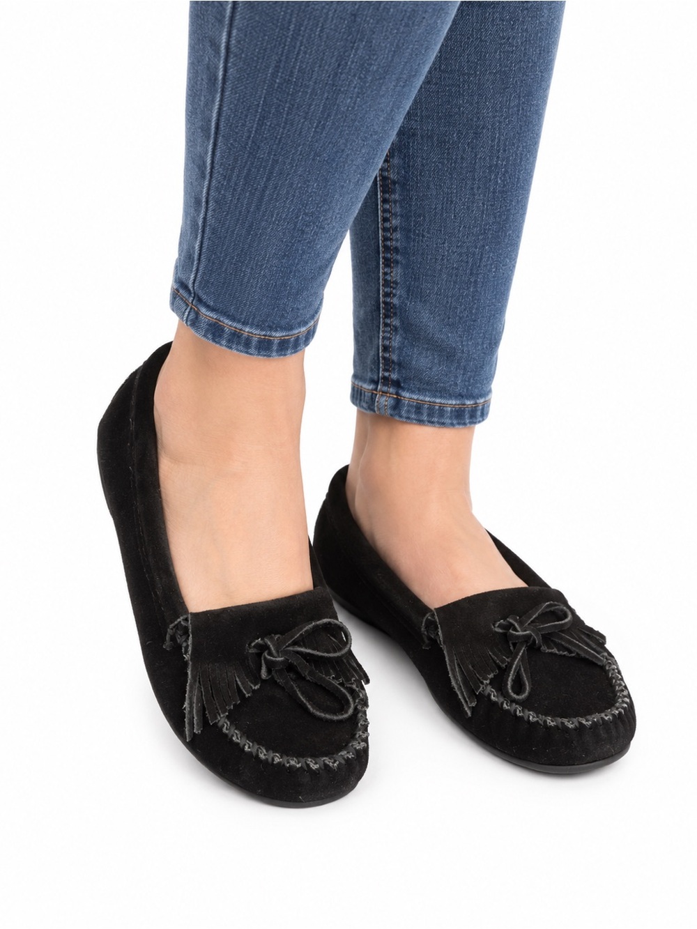 Size 8 Minnetonka Women’s Kilty Hardsole Black Suede Moccasins